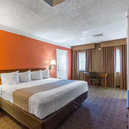 Motel 6 Houston Medical Center - Reliant Park Exterior foto