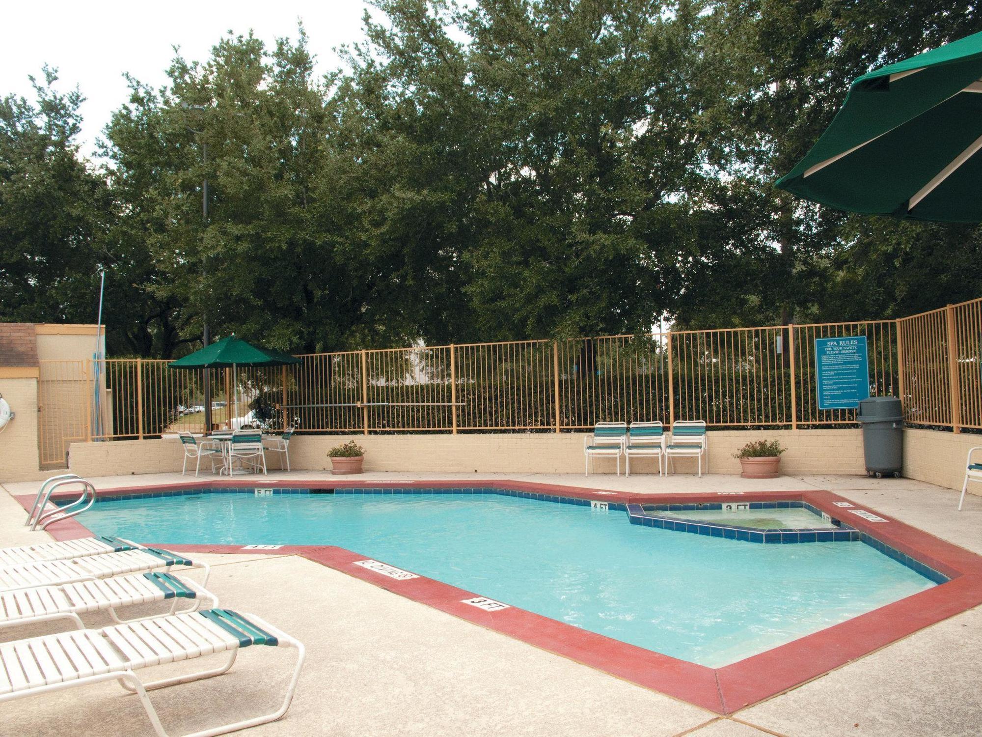 Motel 6 Houston Medical Center - Reliant Park Exterior foto